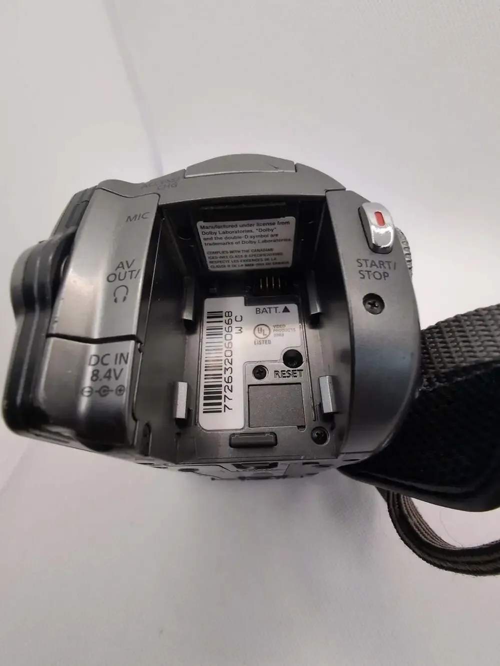 Canon VIXIA HF100 HD Flash Memory Camcorder